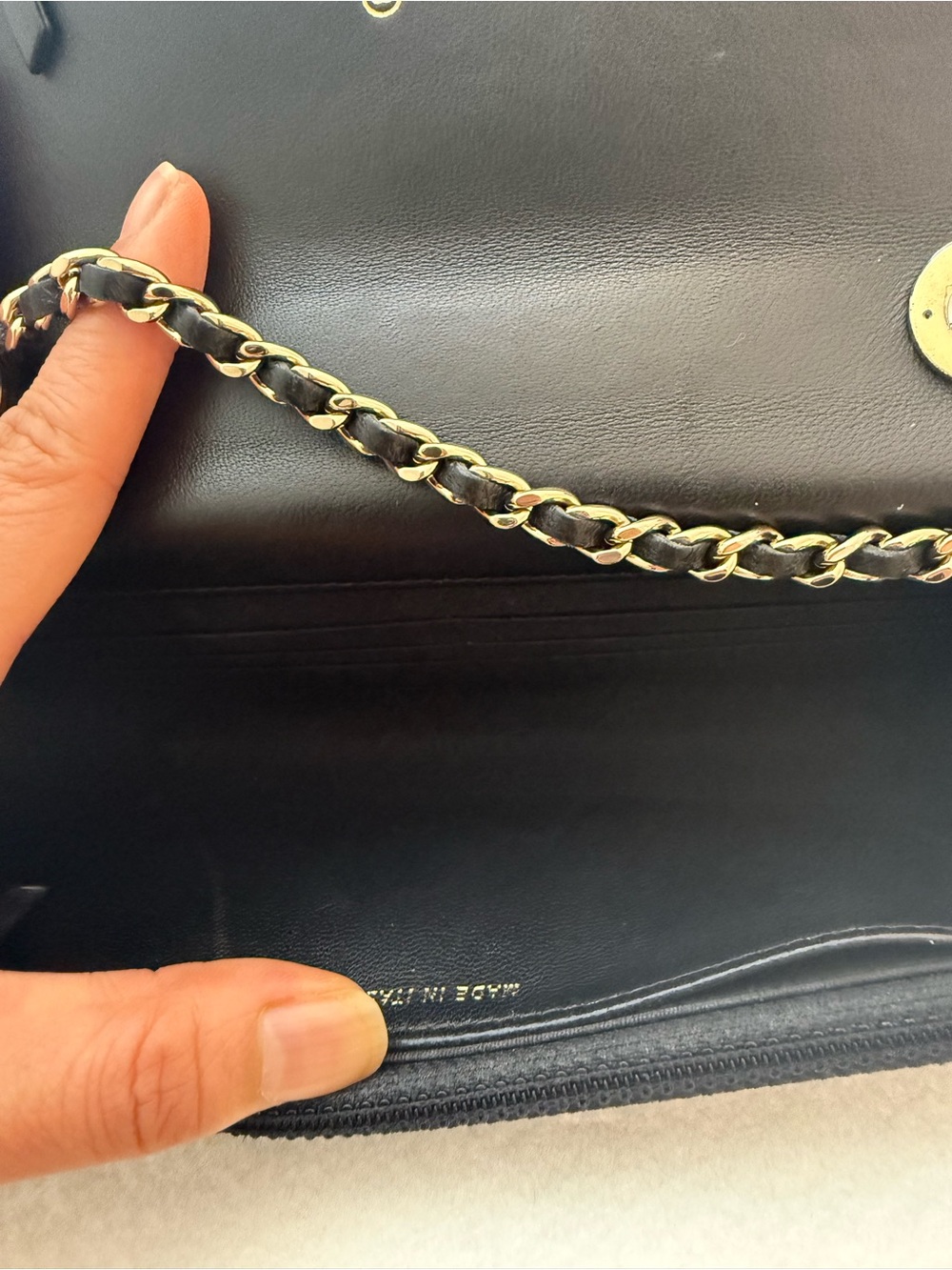 Chanel Lambskin Quilted Trendy CC Wallet On Chain WOC Black - Picture 12 of 16